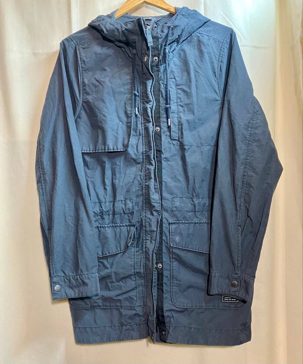 Eddie Bauer Blue/Navy Jacket Woman’s Size Medium.